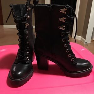 Guess motorcycle boots